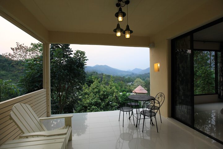 Terrace/Patio 39 of 65