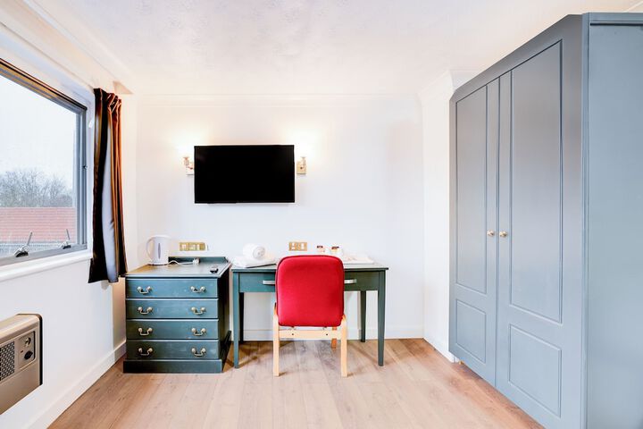 Room 6 of 29