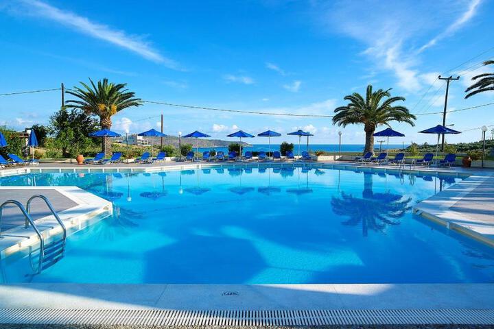 Eleftheria Hotel