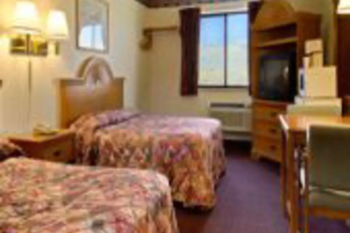 Room 3 of 3