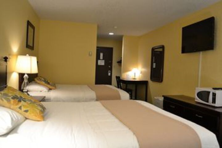 Room 11 of 20