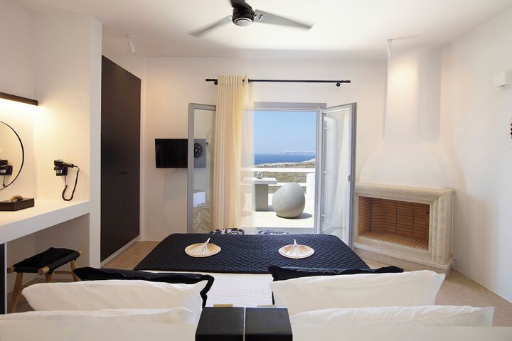 Room 12 of 87