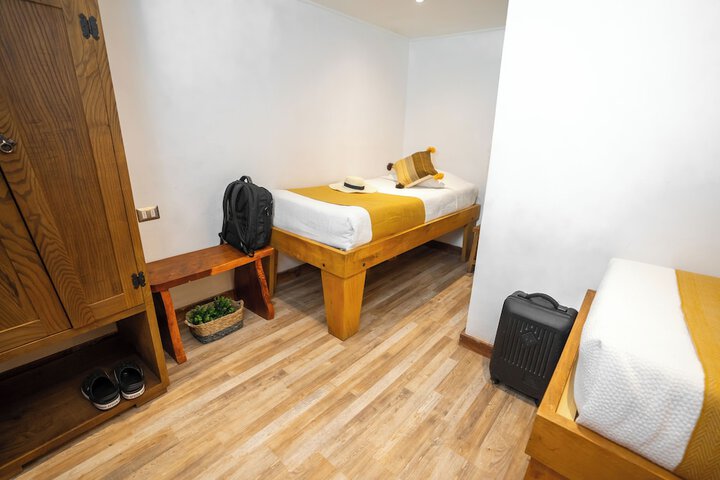 Room 13 of 149