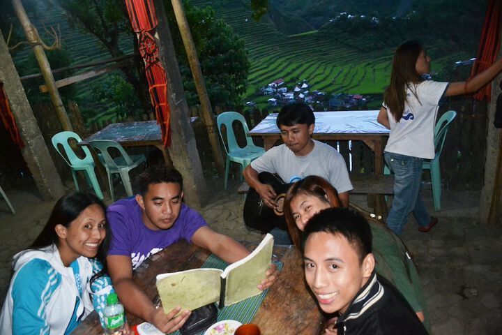 Room 9 of 48