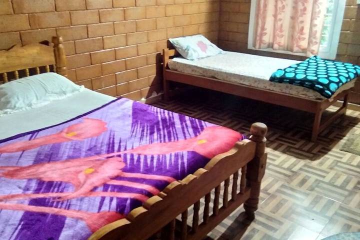 Room 15 of 169