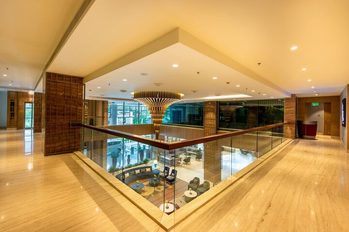 Ballroom/Hall 52 of 56