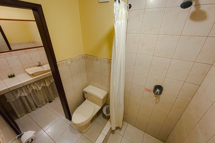 Room 40 of 59