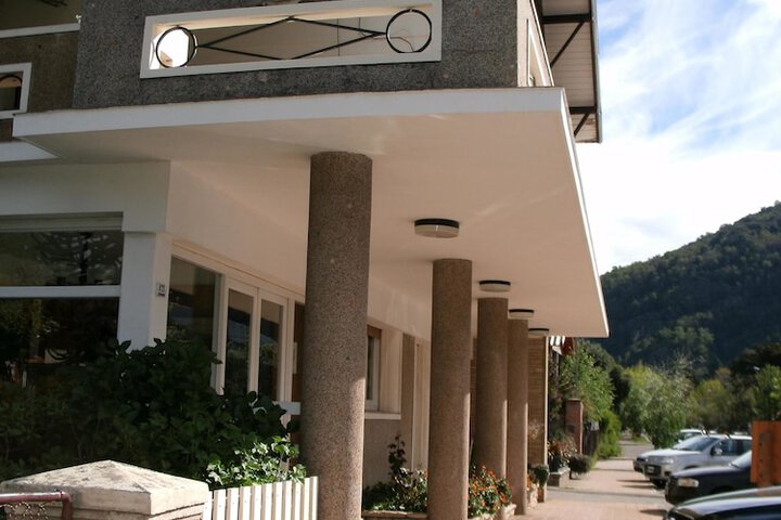 Hotel 3 of 10