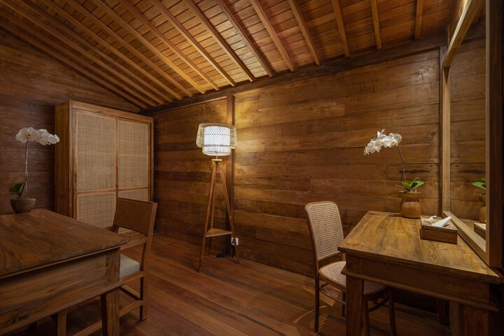 Room 9 of 55