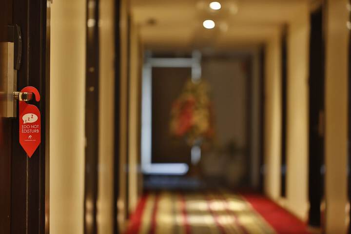 Ballroom/Hall 23 of 28