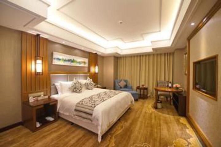 Room 21 of 61