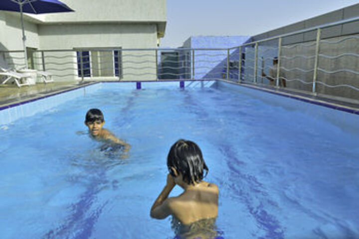 Pool 37 of 51