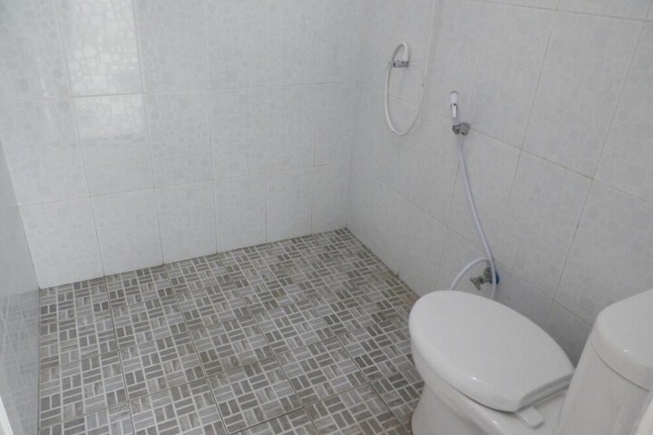 Room 15 of 27
