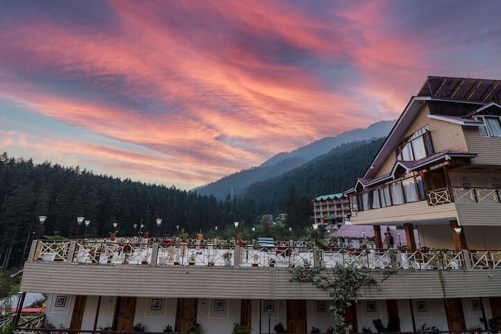 Hotel 65 of 78