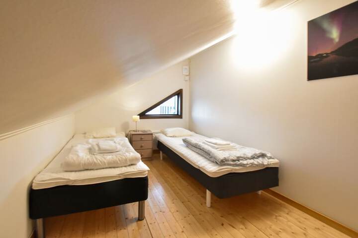 Room 14 of 94