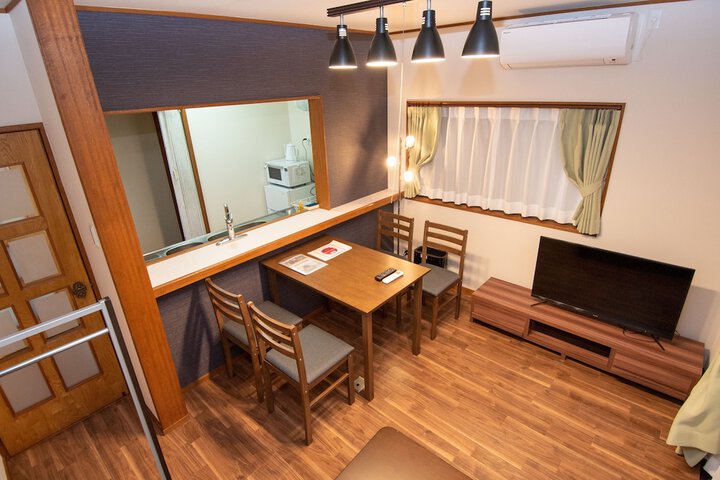 Room 12 of 31