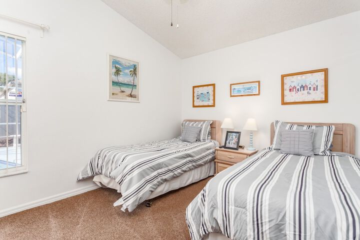 Room 2 of 30