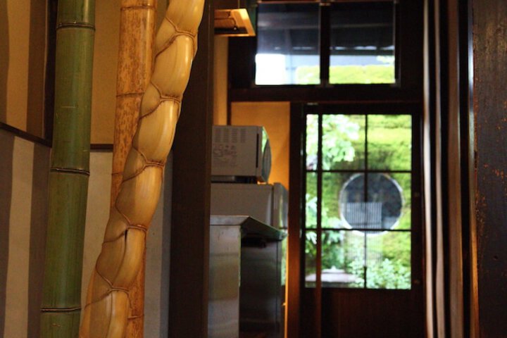 Ballroom/Hall 27 of 33
