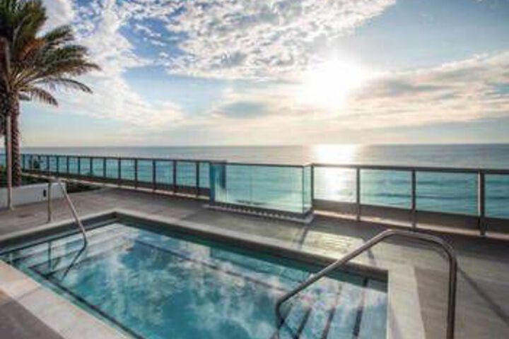 Image of Suite Life Miami at the Monte Carlo