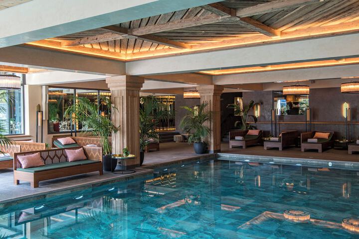 Pool 68 of 144