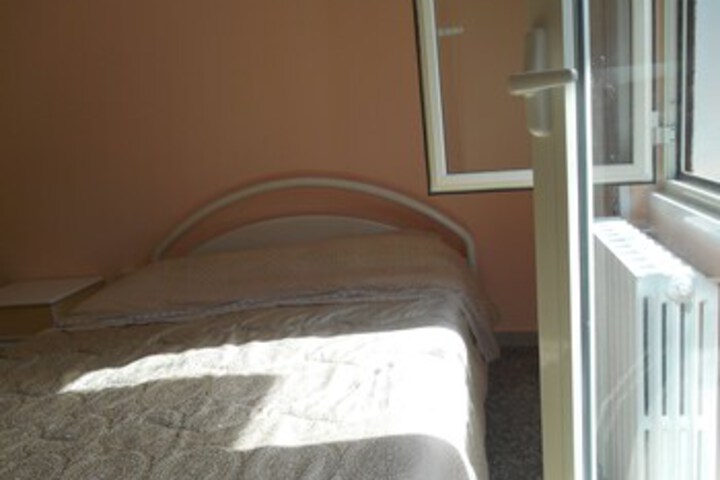 Room 20 of 30