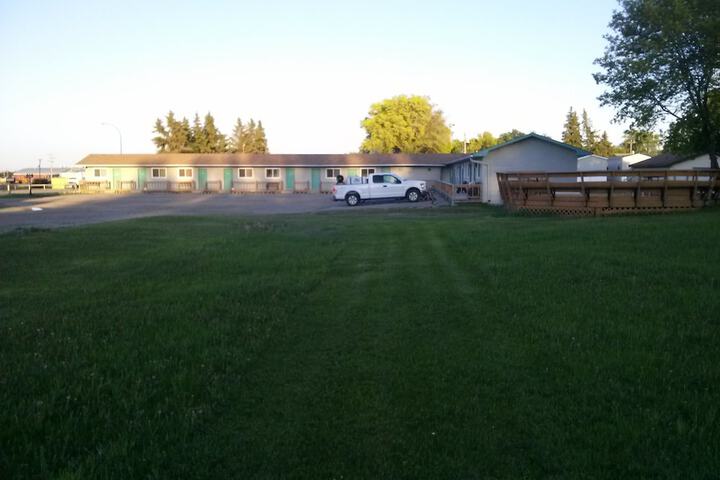 Property Grounds 41 of 49