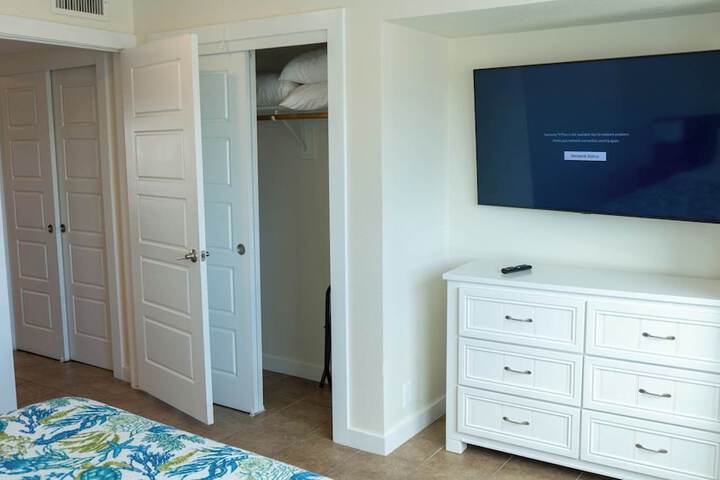 Room 11 of 65