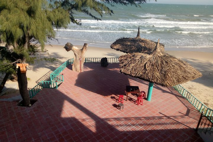 Beach 31 of 39