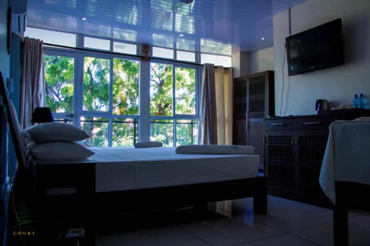 Room 2 of 21