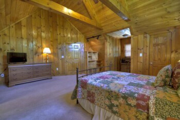 Room 26 of 29