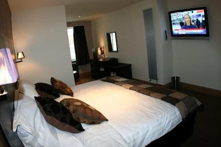 Room 15 of 59