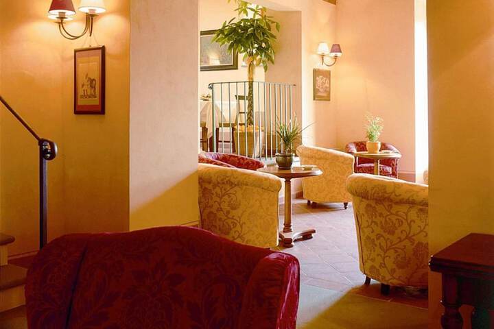 Guest Lobby
