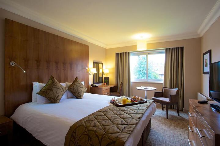 Room 21 of 54