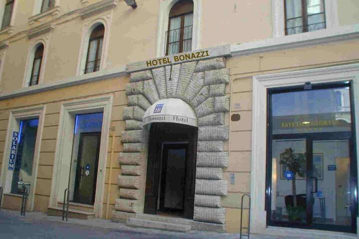 Hotel 13 of 15
