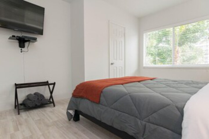 Room 44 of 50