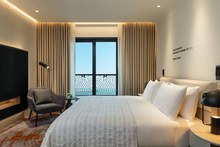 Room 20 of 188
