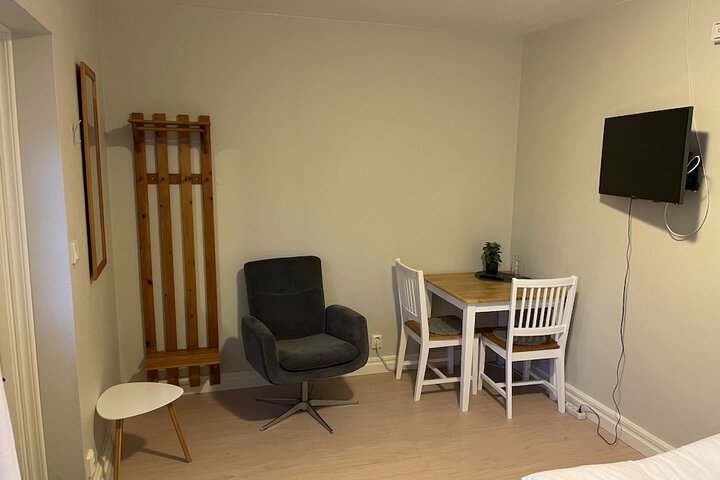 Room 16 of 35