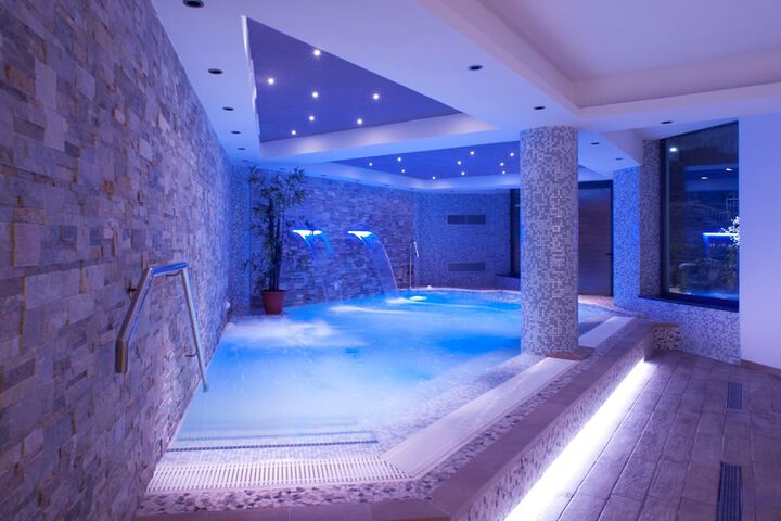 Relaxing Spa