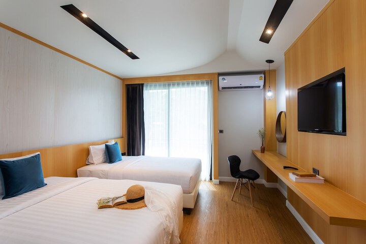Room 16 of 84
