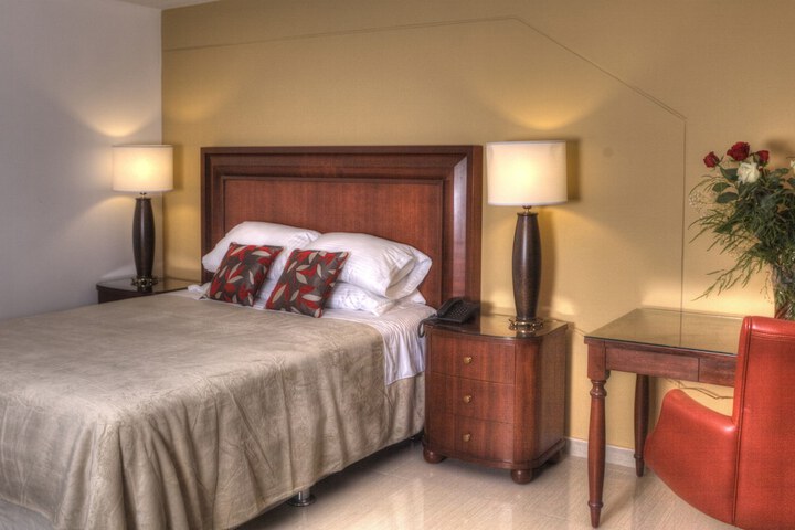 Room 7 of 35