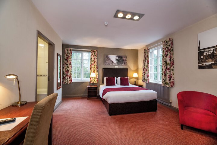 Room 30 of 63