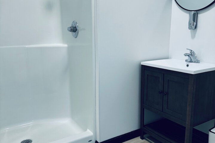Room 12 of 16