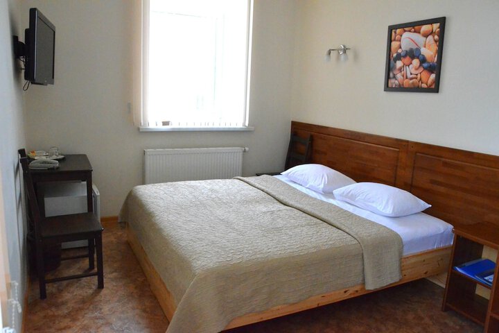 Room 22 of 80