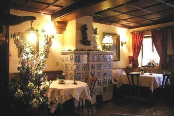 restaurant
