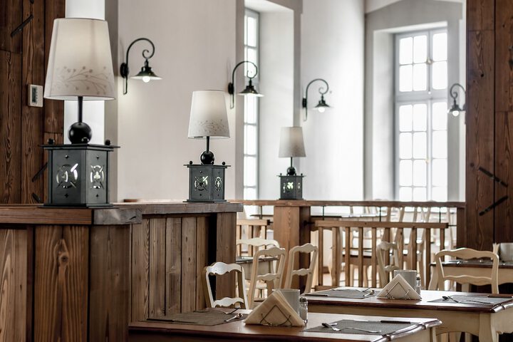 Dining Photos