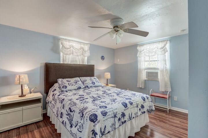 Room 2 of 42