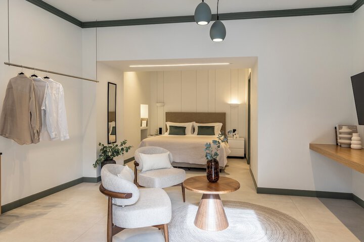 Room 70 of 120