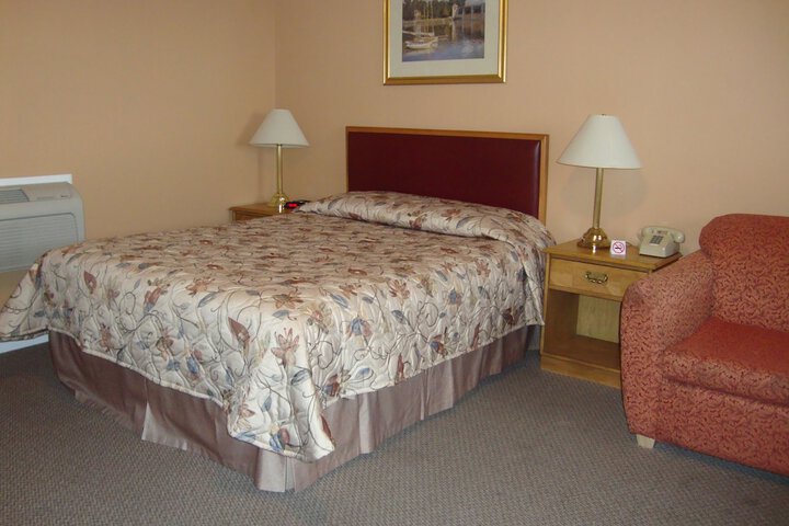 Room 5 of 24