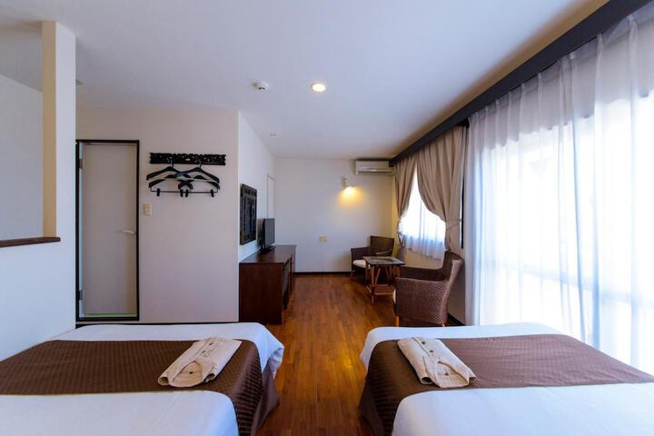 Room 14 of 45