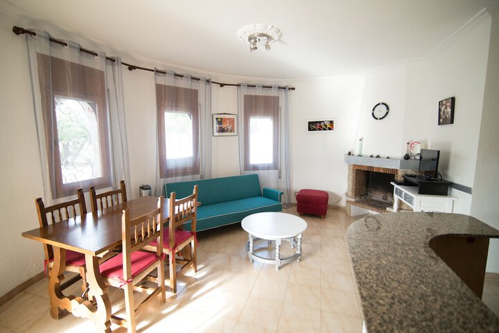 Room 37 of 42